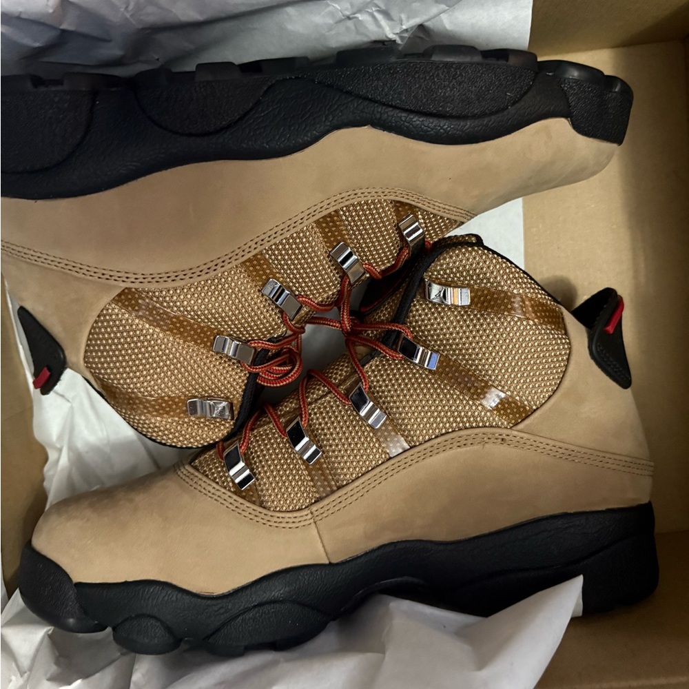 Jordan Winterized 6 Rings Tan and Black